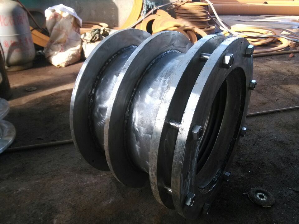 ʯ���f���Է�ˮ�׹�