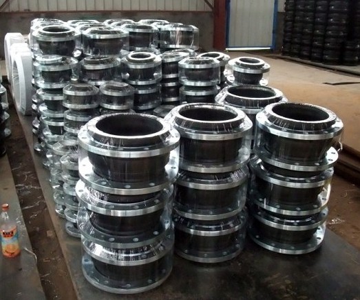 ������z���^