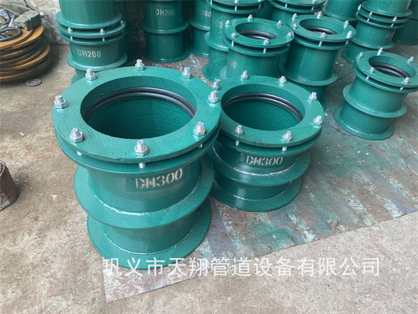 ����ľ�R���Է�ˮ�׹܏S��